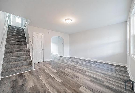 2nd image of 1435 Dartmouth Ave