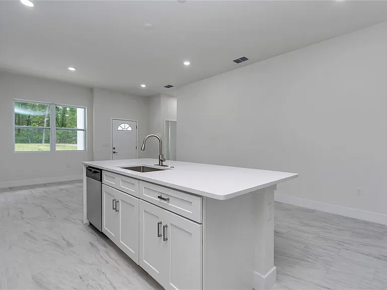 4592 SW Channel Heights Ct — Photo 14