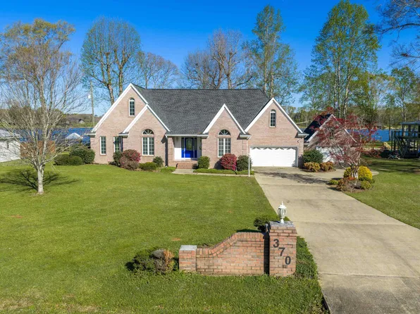 370 Jake Dr, Sylacauga, AL 35151