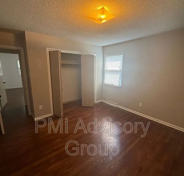 1643 SW Knollwood Dr — Photo 9