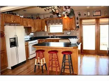 74103 Kanie Rd photo 1