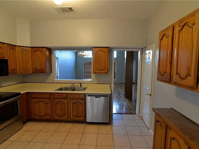 4309 Jenning Ct — Photo 7