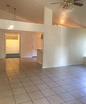 4th image of 2905 Armstrong Dr