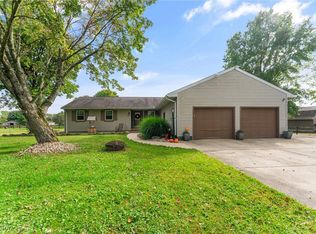6152 Chestnut Ridge Rd, Hubbard, OH 44425