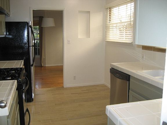 3rd image of 11360 Ovada Pl APT 14