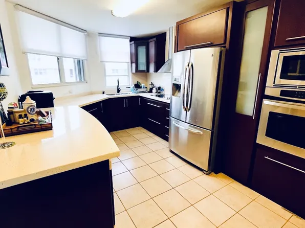 (undisclosed Address), Vega Baja, PR 00693