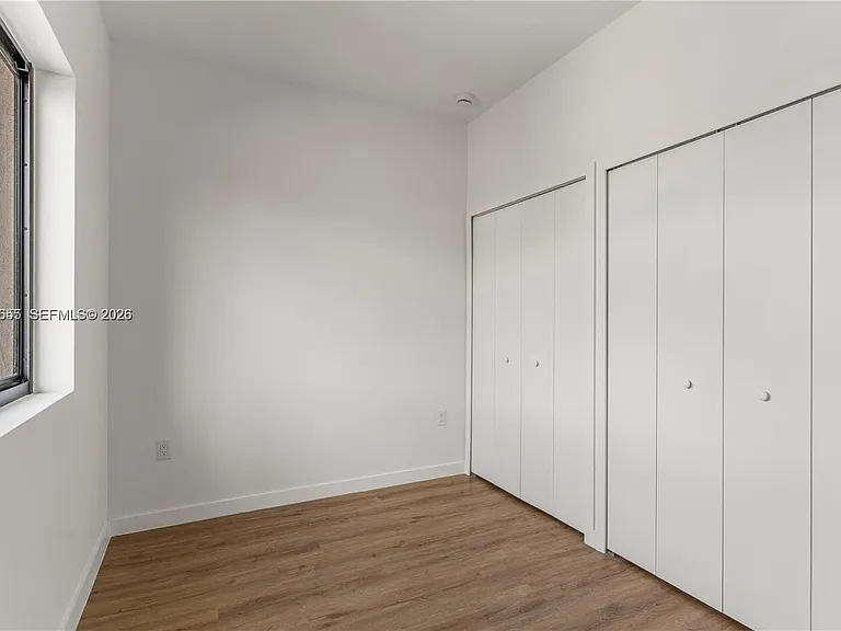 425 SW 1st St #1 — Photo 10