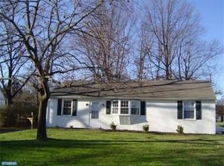 1031 Thrush Ln, Norristown, PA 19403