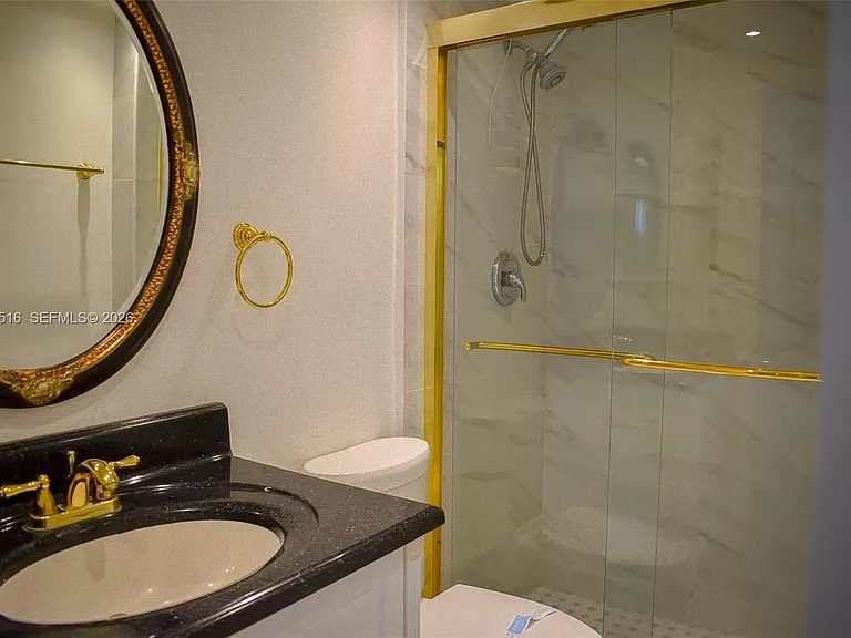 9230 Lagoon Pl #411 — Photo 8