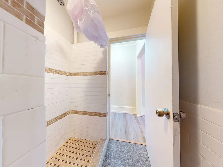 509 Sycamore St — Photo 31