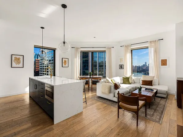 75 Wall St APT 29O, New York, NY 10005