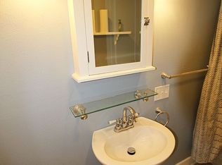 2826 NE 137th St, Seattle, WA 98125