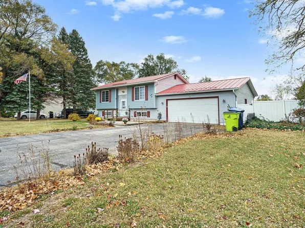 4459 Vance Rd, Traverse City, MI 49685