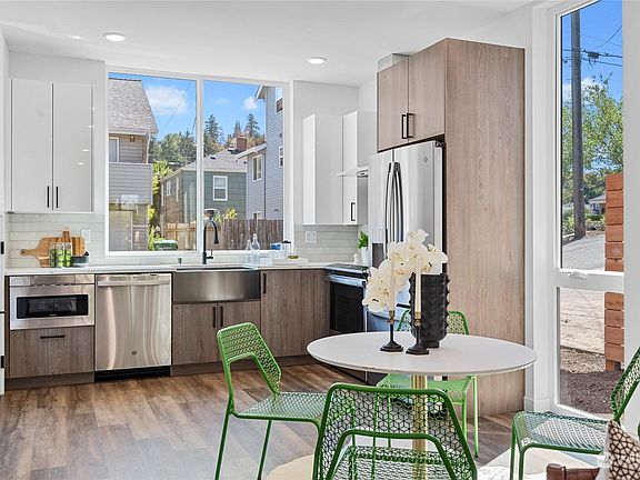 3rd image of 3408 34th Ave W #B