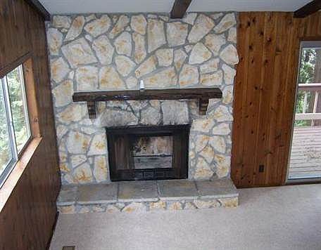 5th image of 734 Holmes Ct
