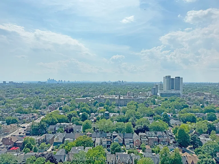 666 Spadina Ave #1712 — Photo 9