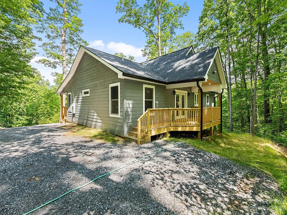 30 Sleeping Bear Rdg, Maggie Valley, NC 28751 | Zillow