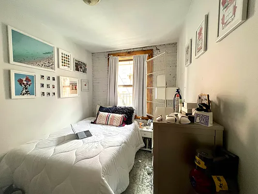 Rented by Crosstown Apartments NYC | media 17