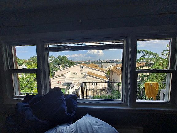 4th image of 78 Palisade Ave #78C