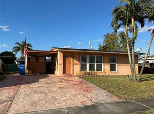 5805 NW 18th St, Margate, FL 33063