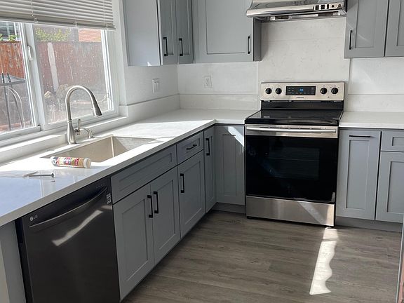 2nd image of 12848 Gambusa Way