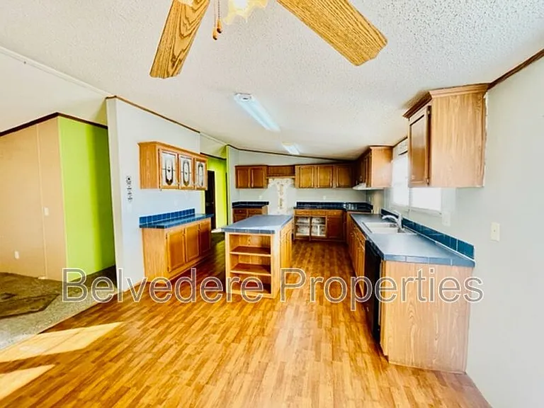 221 Oak Grove Church Rd — Photo 9