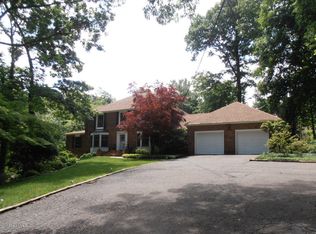 3 Fennimore Ter, Middletown, NJ 07748