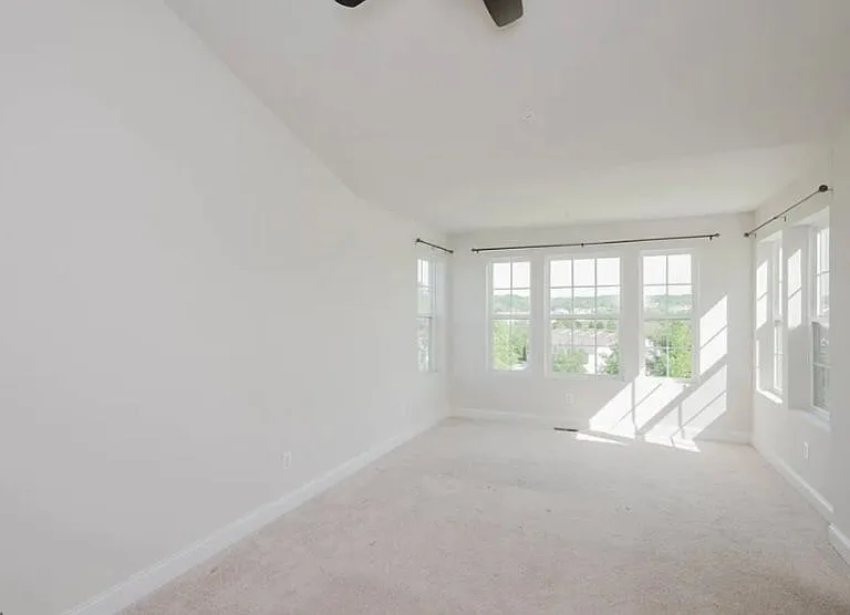 1436 Onnesta Ct — Photo 28