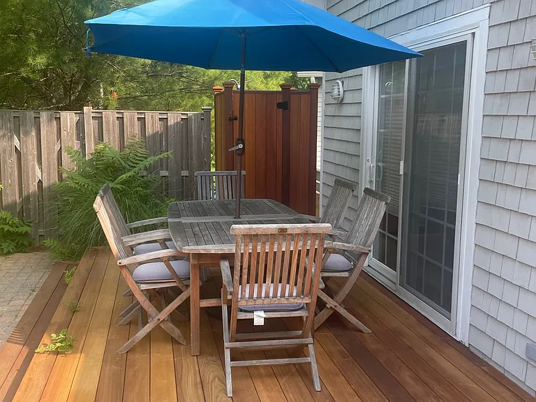 492 Sag Harbor Tpke — Photo 24