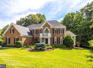 2712 Silkwood Ct, Oakton, VA 22124