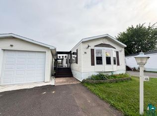 26 Kalmia Dr, Duluth, MN 55810