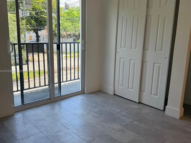 147 NW 59th St #306 — Photo 3