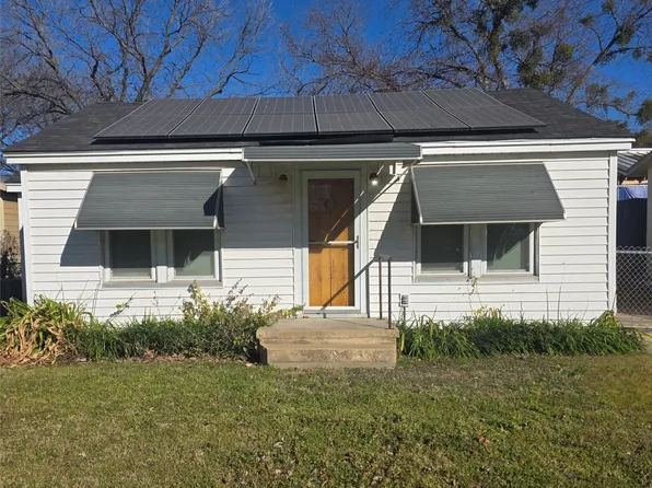 3925 E 4th St, Fort Worth, TX 76111