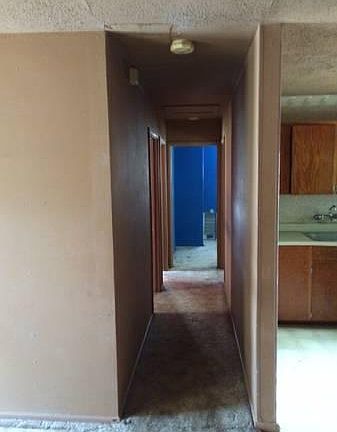 5th image of 490 Lincolnshire Dr