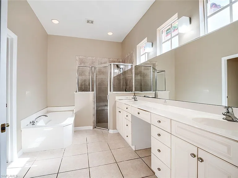 9124 Brendan Preserve Ct — Photo 21