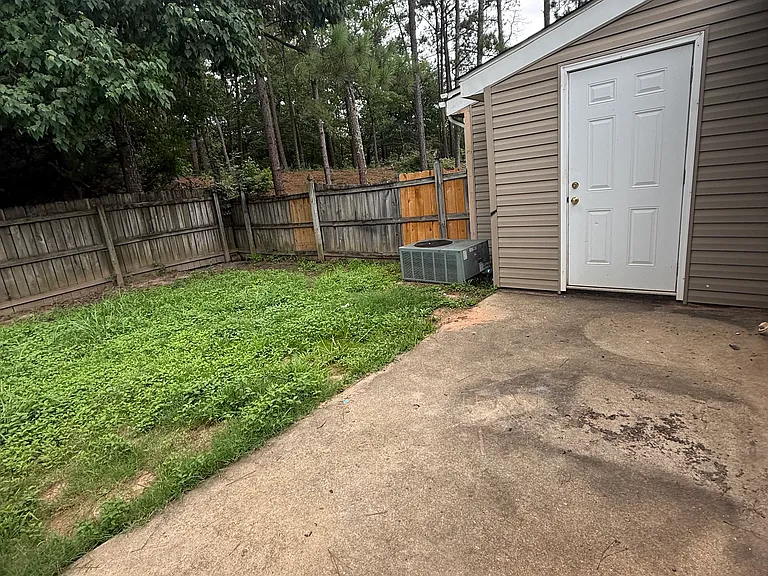 49 Skyway Dr — Photo 8