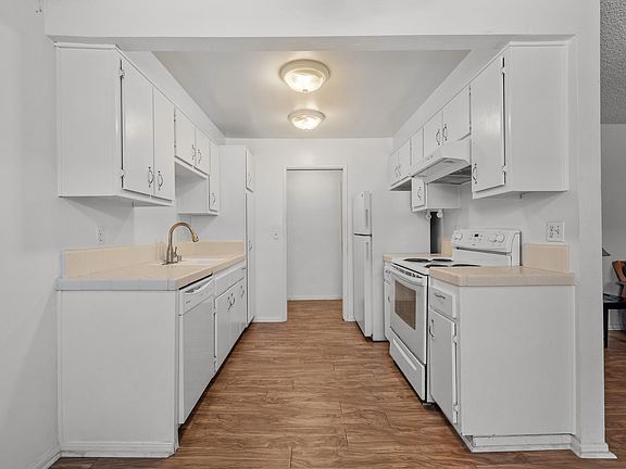 2nd image of 8617 Lake Murray Blvd Unit 8