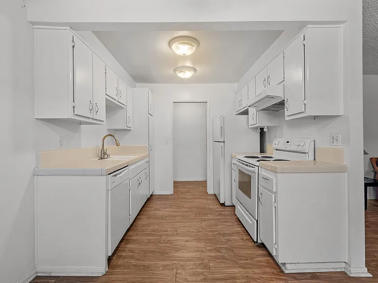 8617 Lake Murray Blvd #8 — Photo 2