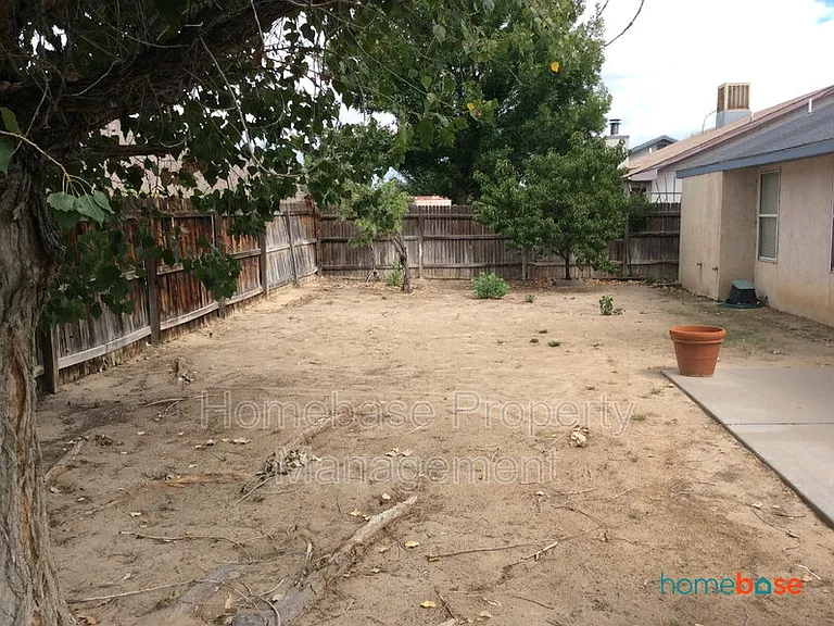 4404 Atlantic St — Photo 41