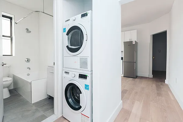 Rented by Nooklyn NYC LLC | media 2