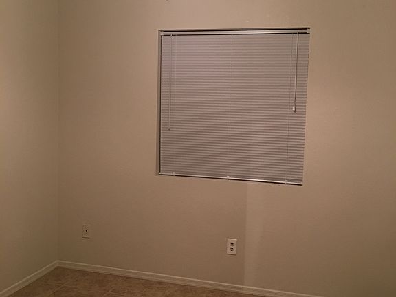 4th image of 7428 W Meadowbrook Ave