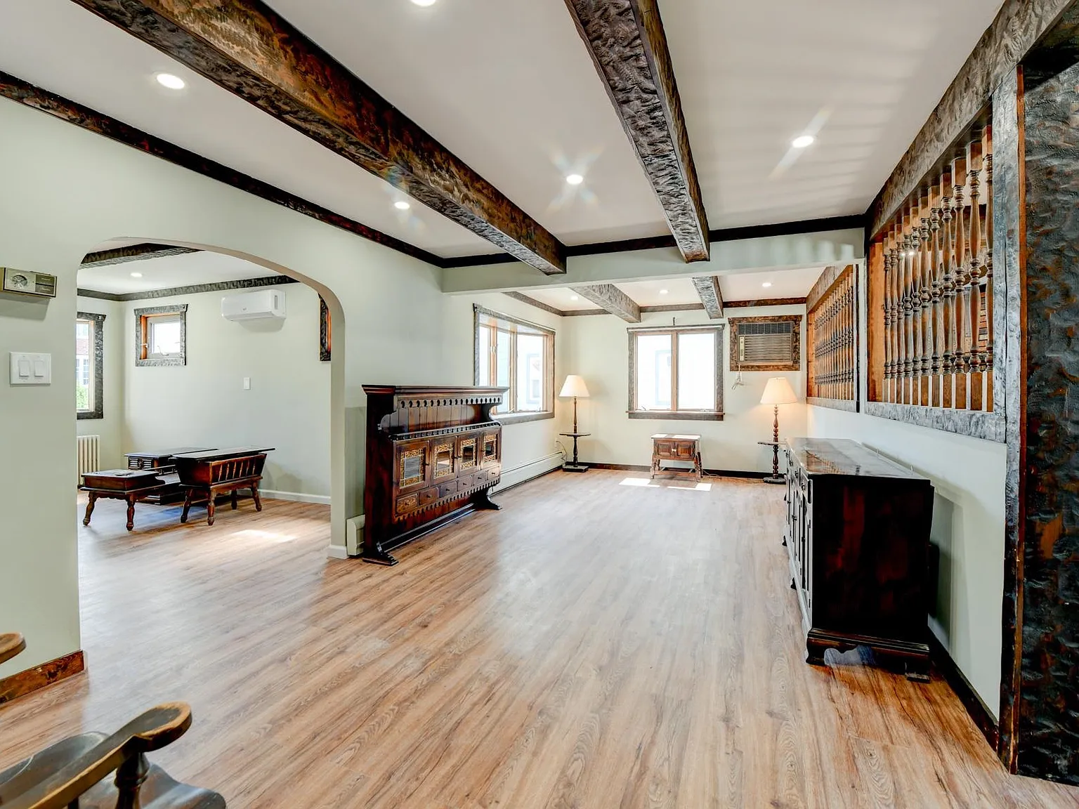 3 bed, 2.0 bath, $4,000 — Photo 4
