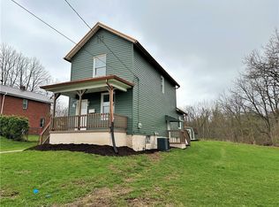 1326 Barbour Pl, New Castle, PA 16101