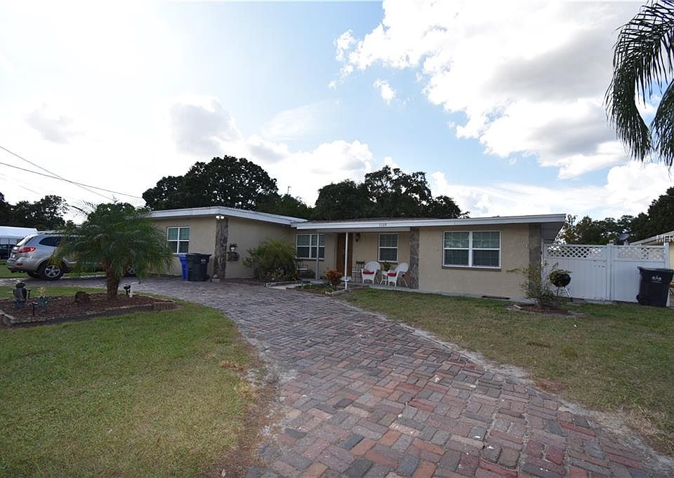 1st image of 7109 Kingsbury Cir