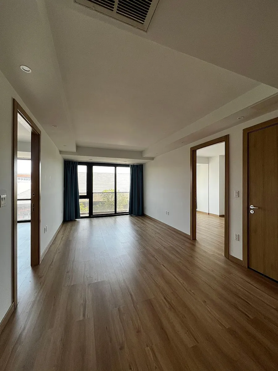 Building Photo - 13111 Fowler Ave #6K
