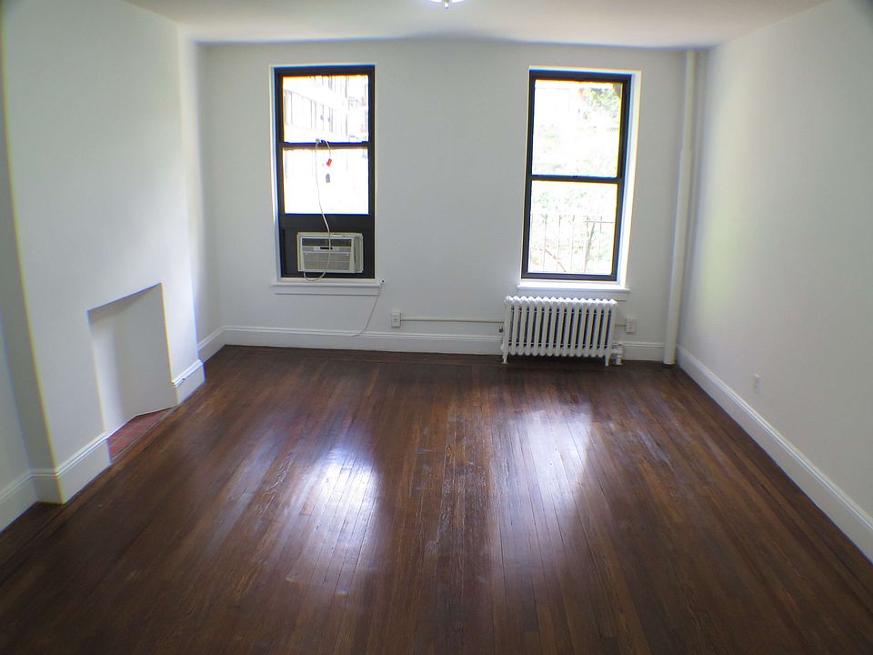 2nd image of 329 E 75th St APT 3D