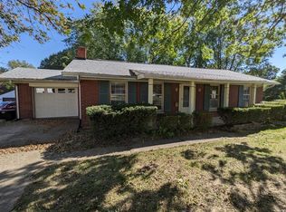 252 Sunset Dr, Belleville, IL 62223