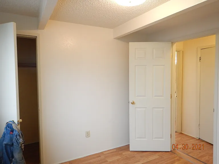 2428 E Grand Ave #3 — Photo 13