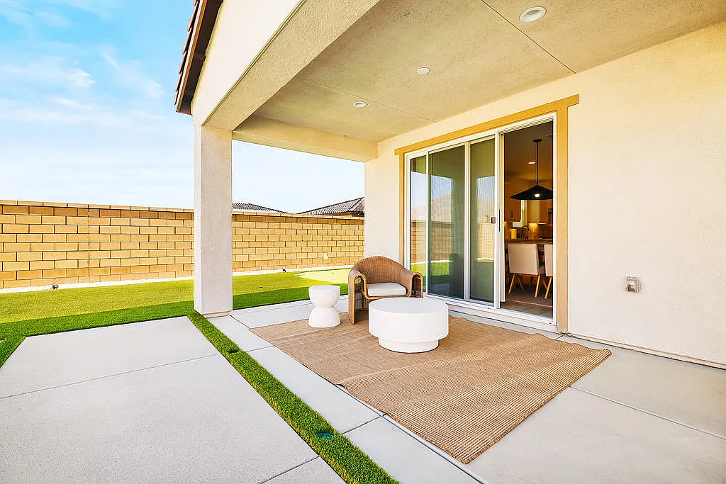 3 bed, 3006 sqft, $6,999 — Photo 4