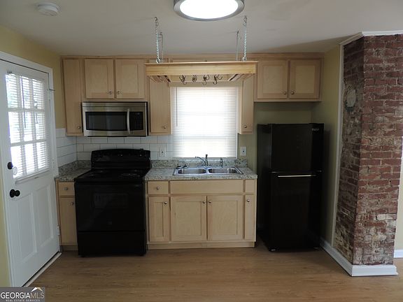 4th image of 5168 Avery St SW